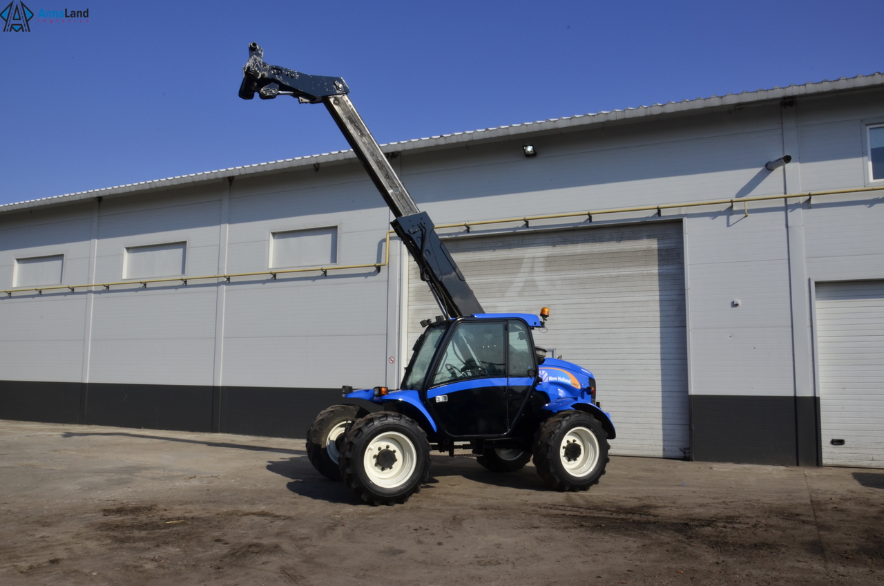 Телескопічний навантажувач New Holland LM415A  - 08 - Annaland.com.ua.jpg Продаж бу сг техніки з Нідерландів